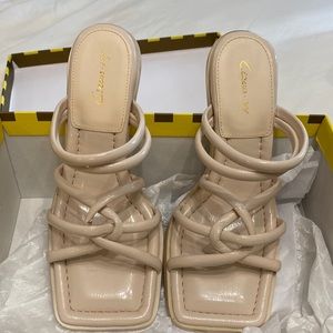 Circus NY Savanna sandals in Vanilla Bean (Sam Edelman)